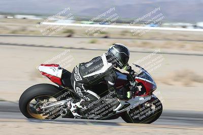 media/Oct-26-2025-Race Pace (Sun) [[c1447ca738]]/Verified/1-Turn 9 Inside (930am)/